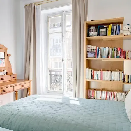 Apartment Elegant 4-room Near Arc De Triomphe And Palais Des Congres *