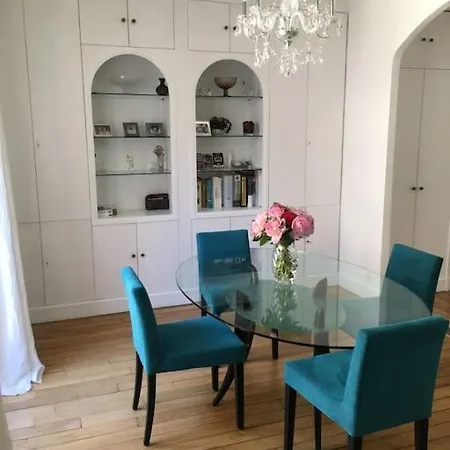 Elegant 4-room Near Arc De Triomphe And Palais Des Congres *